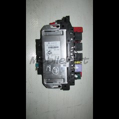 Блок предохранителей Мерседес / Mercedes W220 A0205451932