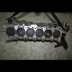 Блок двигателя БМВ / BMW 2.8 M52B28TU 286S2