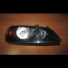 Фара Ниссан Альмера Н16 / Nissan Almera N16