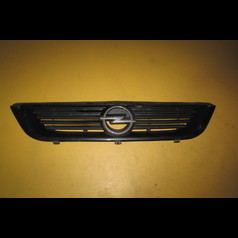 Решетка радиатора Опель Вектра Б / Opel Vectra B