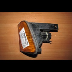 Поворотник БМВ Е34 / BMW E34